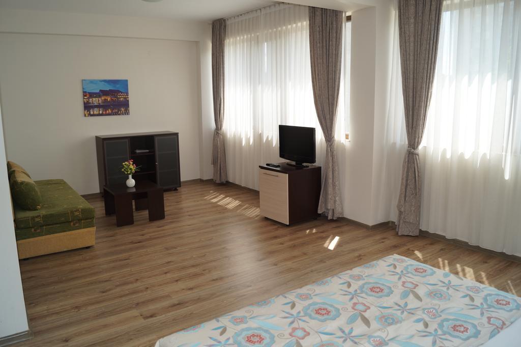 Hotel Kardjali Kŭrdzhali Exteriér fotografie